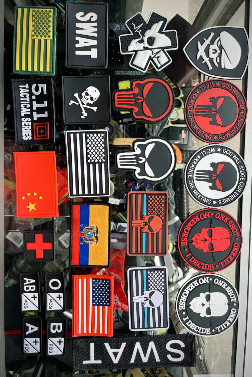 Sellos Parches Tácticos de Velcro Nuevos y Varios Diseños