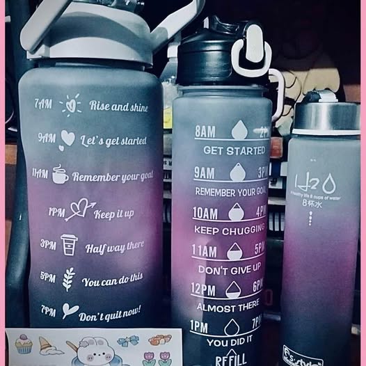 Tomatodo deportivo portacelular incluye 3 botellas(2litros+1litro+1/2litro) ejerció