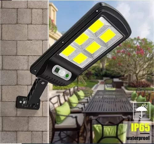 Lámpara solar recargable con control y sensor automático impermeable patio garage jardín
