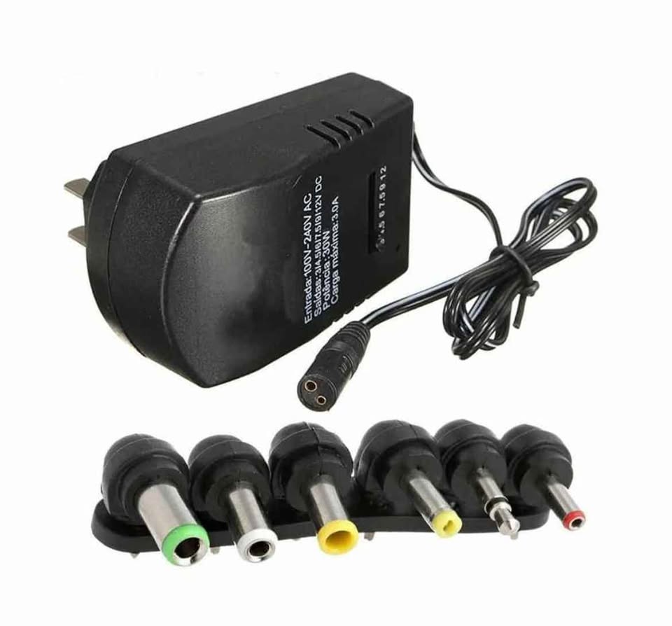 Cargador Universal Multiuso para Computadora Laptop 30w