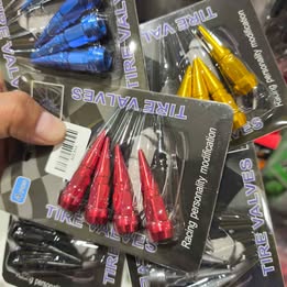 Set de Tapas de Válvulas de Neumáticos con Forma de Punta o Púa para Vehículo Carro Auto Moto Bici