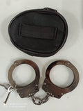 Esposas de seguridad con estuche